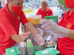 -詹爷爷乌节路街头冰淇淋
