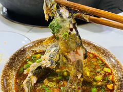 -谭记石锅鱼府(三道堰店)