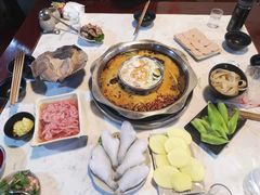 -铜元老码头鳝鱼火锅