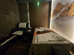 -江南足纪·影院足道·轻奢SPA(红山6979店)