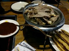 -蒙亨·手把肉·蒙古包文化主题餐厅(天恒广场店)