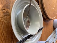 -蜜桃餐厅·伴山(湖滨商业街店)