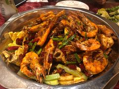 干锅香辣虾-馋嘴蛙火锅