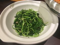 清炒芥兰苗-千滋百味·醉江澜花园餐厅(街道口店)