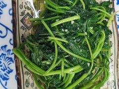 -范饭椰林川湘味海鲜·椰子鸡(三亚湾椰梦长廊店)