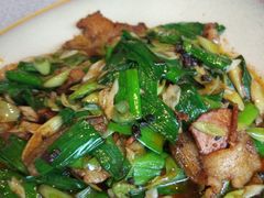 回锅土猪肉-柴门头啖汤·经典川菜·慢火汤品(锦城万达店)