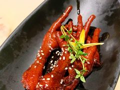 吮指鸡爪-桂满陇天书(南京德基旗舰店)