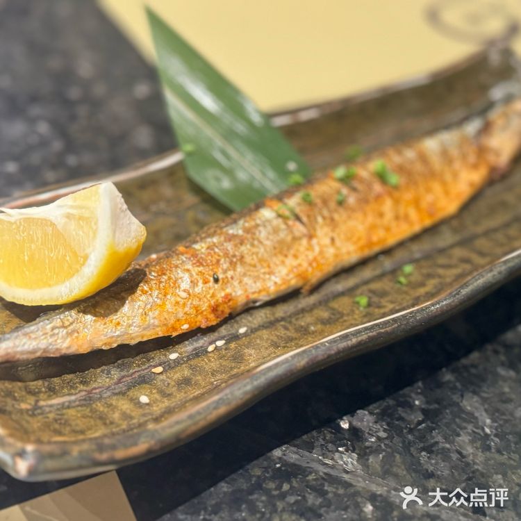 吃吃喝喝最快乐了[礼花]