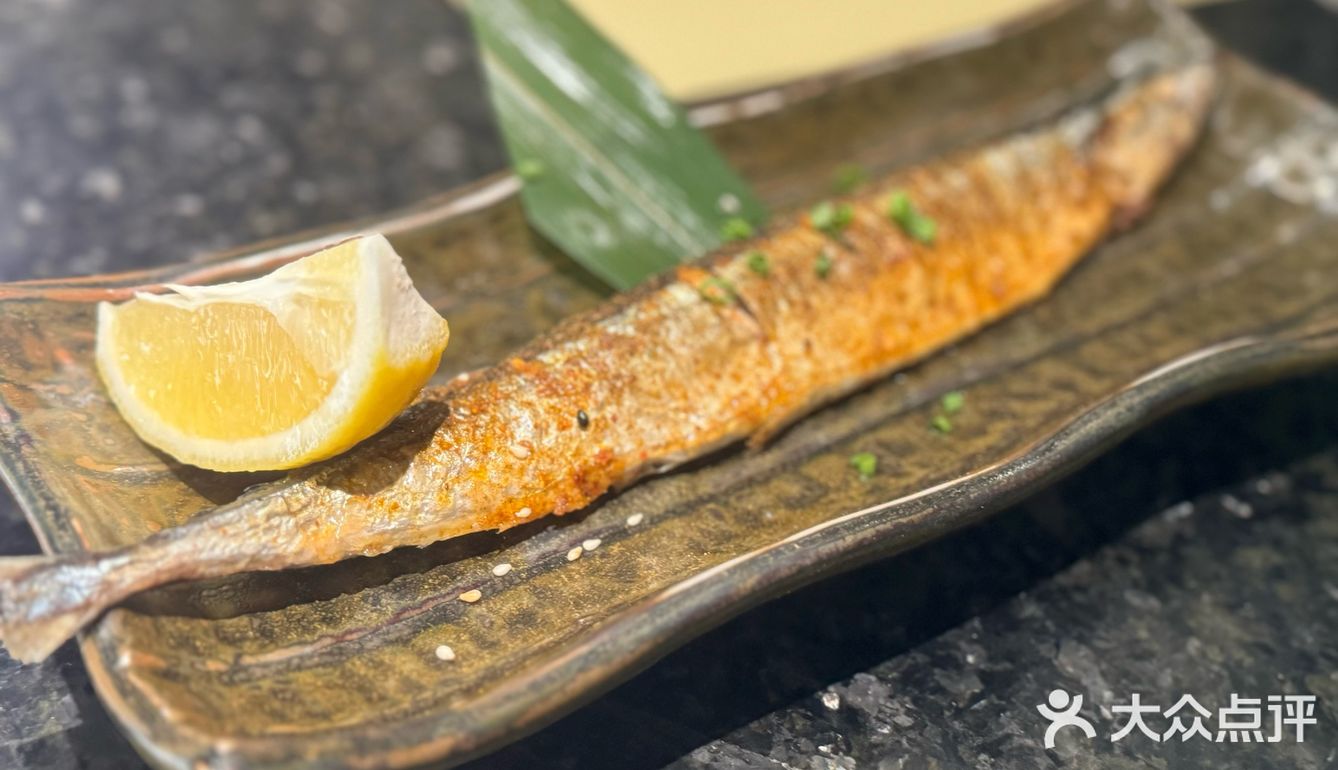 吃吃喝喝最快乐了[礼花]