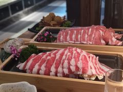 -湊湊火锅·茶憩(杭州湖滨银泰in77店)