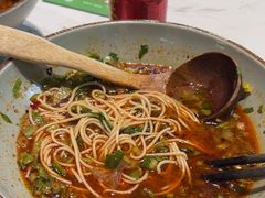 -百春原湖南牛肉粉(百联世纪店)