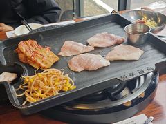 -Dombe豚(黑猪肉街店)