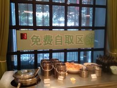 -吴记酱骨炖菜馆(西大直街店)