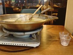 -天成·潮州牛肉脆肉鱼生蚝自助火锅