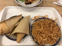 -正南齐北·老街糯米团(洪崖洞店)
