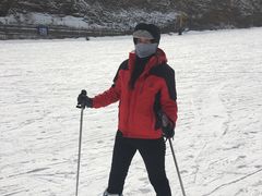-济南卧虎山滑雪场