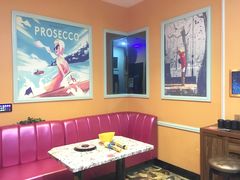 -蓝乐光量贩KTV(浦东禹悦汇店)