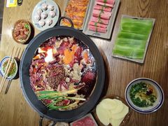 -周幺妹重庆老火锅(银泰城总店)