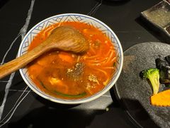 -山川小町·极番烧肉(新地假日广场店)