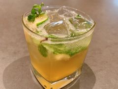 -星巴克臻选(上海合生汇1F店)