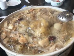 -东巴谷野生菌火锅餐厅