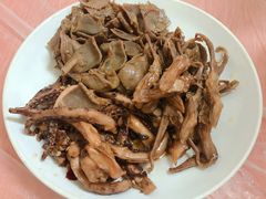 -蓝精灵饺子店
