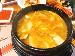 -万兴佳烤肉·长白山老味道(宏泰广场店)
