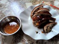 -黄记四更烤乳猪店