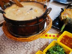 -云晓光头烧烤吧(德平路店)