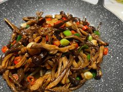 -贝勒爷·酥不腻烤鸭