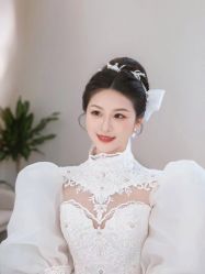 -洋洋婚纱品牌集合店