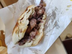 -闫家驴肉老店(华电一校店)