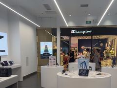 -Apple授权专营店(五彩城店)