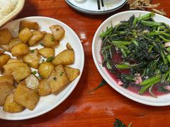 -芦茨金富饭庄·25年老字号·专做稻草鸡