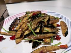 -清真·卡德尔大叔新疆主题餐厅(龙汇路店)
