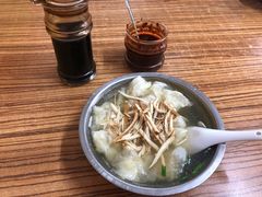 -荣巷小馄饨(荣巷店)