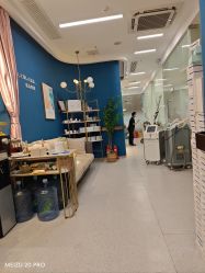 -More摩尔医美の注射线雕光电中心