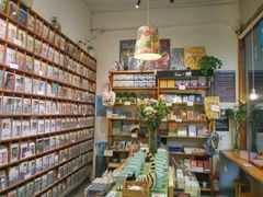 -猫的天空之城概念书店(西塘古镇店)