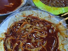 -不起眼麻辣烫凉皮店