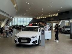 -深圳锦龙奥迪4S店(前海店)