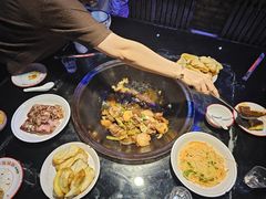 -鱼窝棚柴火铁锅炖(富山屯店)