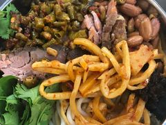 -红鼻子桂林米粉(金唐新光界店)