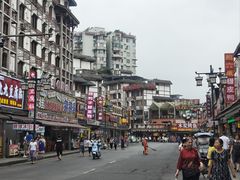 -张公桥美食街