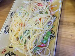 -伊清斋牛肉面(华佗路店)