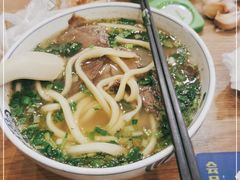 -西部马华清真兰州牛肉面·烧烤夜市(三里河店)