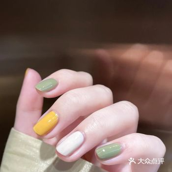 好久不做美甲还是忍不住啦