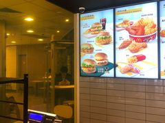 -麦当劳(虹口星荟中心店)