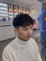 -ALONG HAIR阿龙发型
