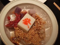 -吴越荣记苏州菜·松鼠桂鱼(月光码头店)