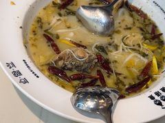 -渔语鱼酸菜鱼新川菜(来福士店)